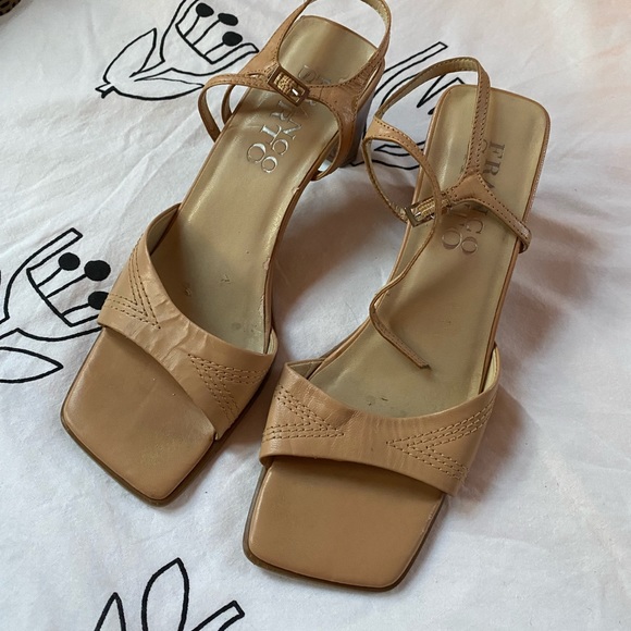 Franco Sarto vintage square toe heels - Picture 9 of 10